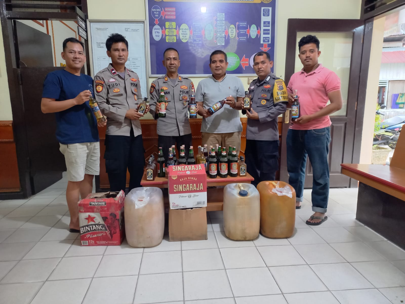 Cegah Peredaran Miras, Polsek Sijunjung Laksanakan Operasi Pekat