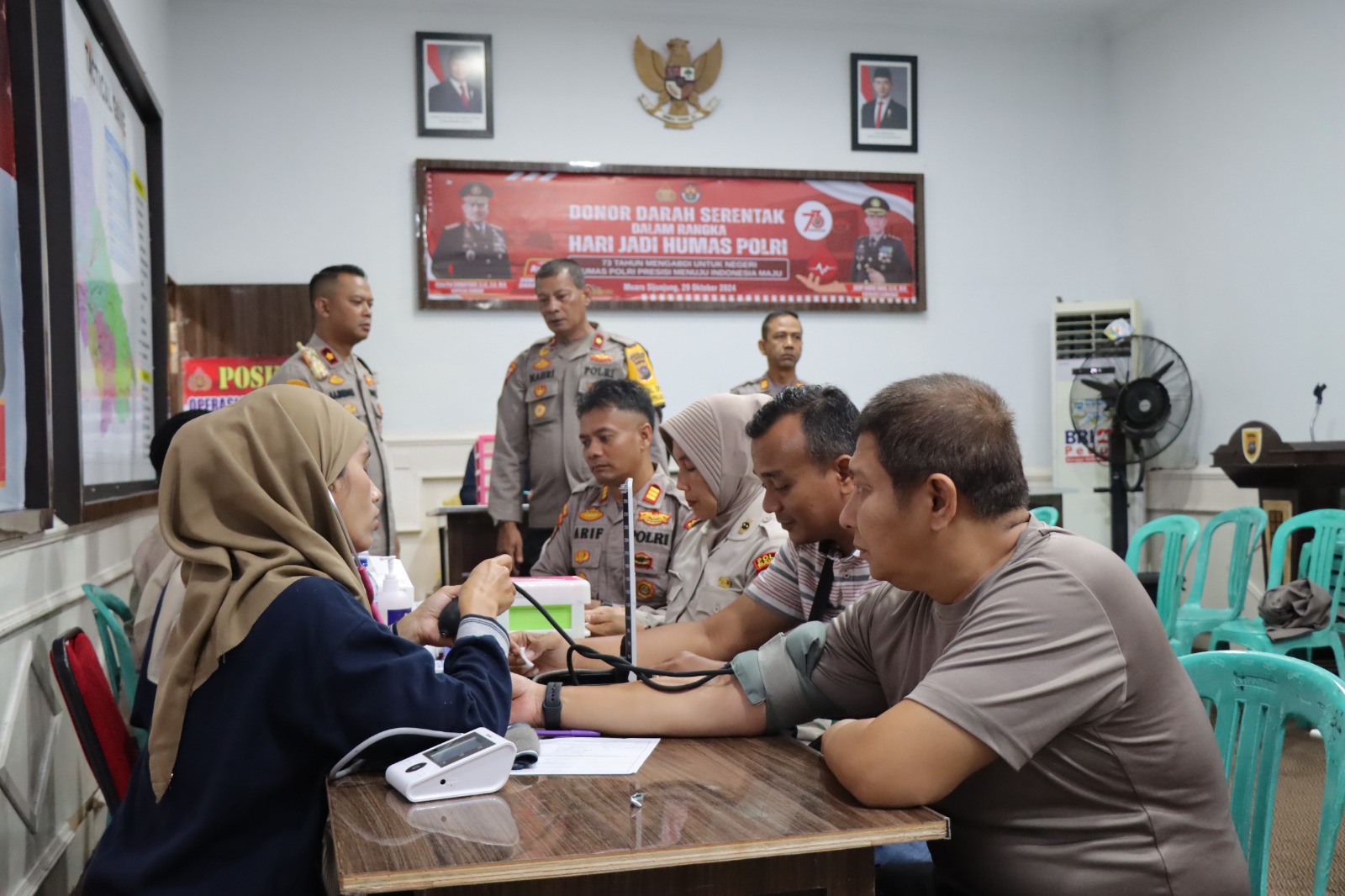 Polres Sijunjung adakan Giat Donor Darah Hari Jadi Humas Polri yang ke-73 Tahun 2024