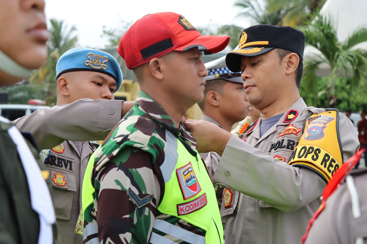 Polres Sijunjung Laksanakan Apel Gelar Pasukan Ops.Ketupat Singgalang 2025