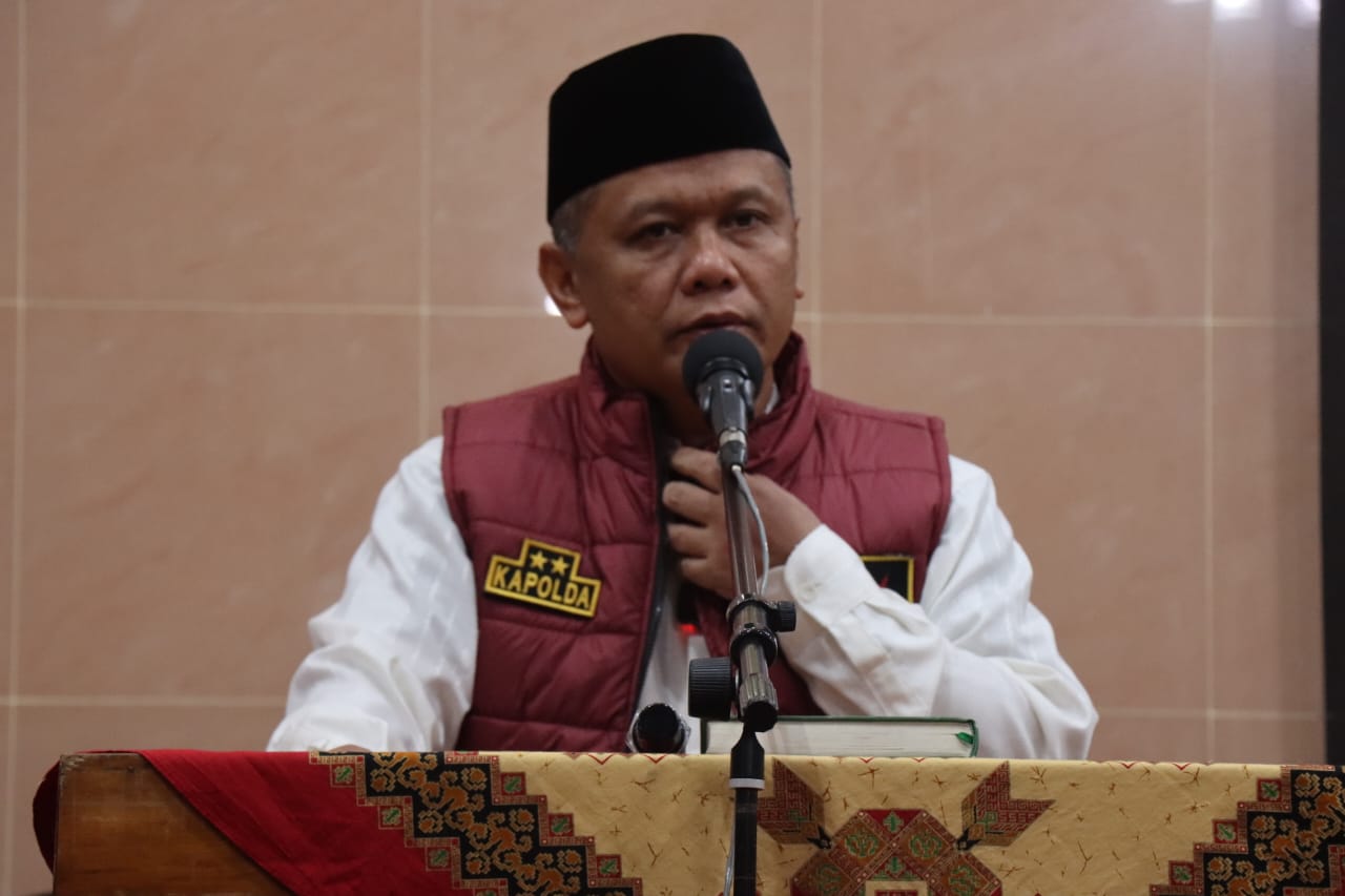 Kapolda Sumbar Irjen. Pol. Dr. Gatot Tri Suryanta Hadiri Gerakan Subuh Berjamaah di Sawahlunto: 