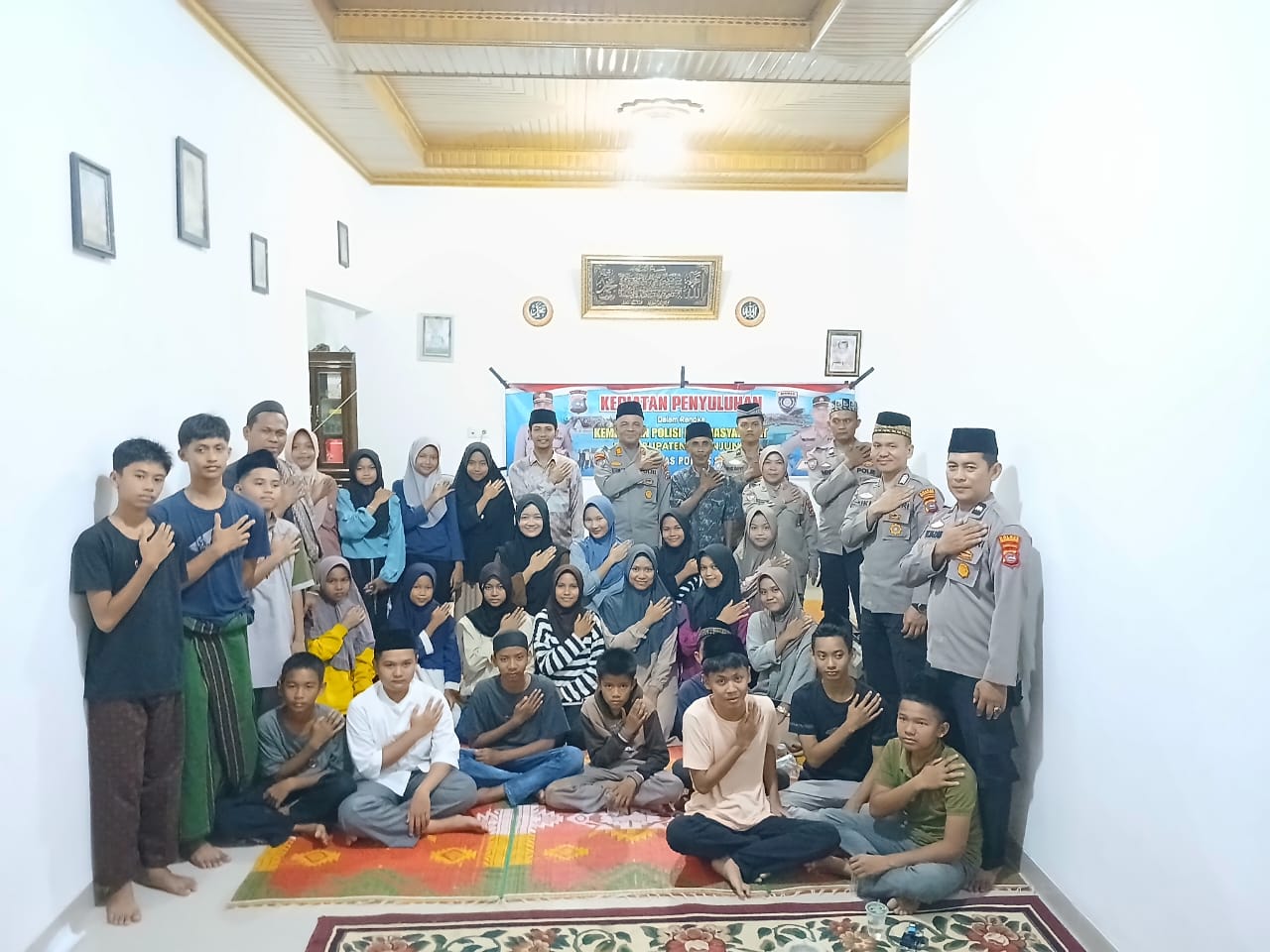 Antisipasi Premanisme, Kasat Binmas Polres Sijunjung AKP Yulza Herman Laksanakan Himbauan Kamtibmas