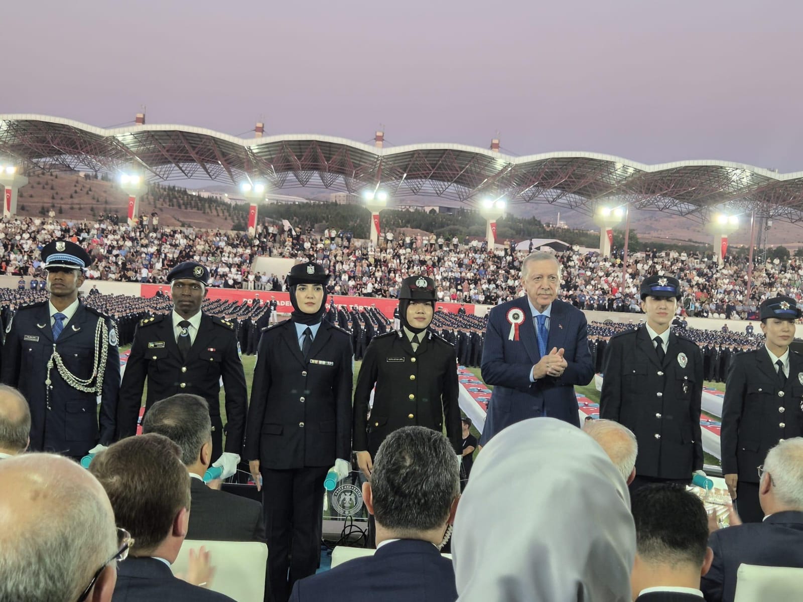 *Harumkan Nama Bangsa, Briptu Putri Aisah Lidel Raih Peringkat Pertama di Akademi Kepolisian Turki*